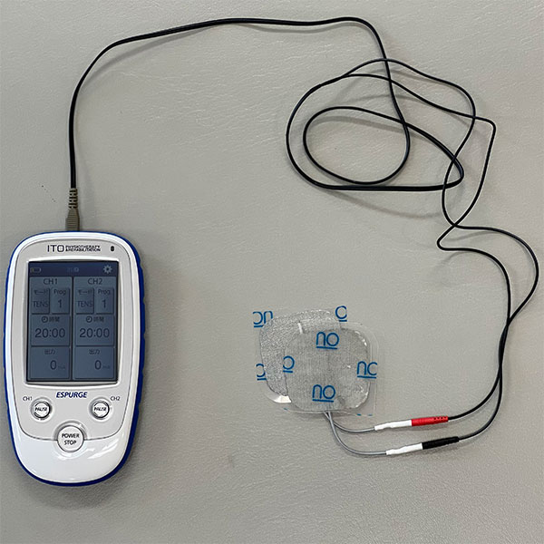 マイクロカレント・EMS電気刺激治療の写真
